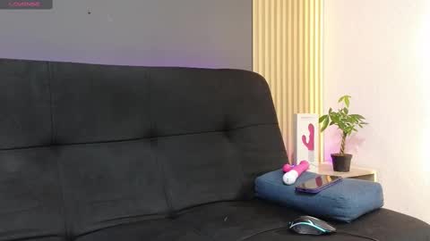 Snapshot of luna_sophya chatting on September 18, 12:18 pm luna_sophya online show from September 18, 12:18 pm