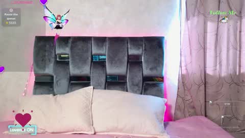 Snapshot of luna_sophya chatting on October 19, 7:36 pm luna_sophya online show from October 19, 7:36 pm