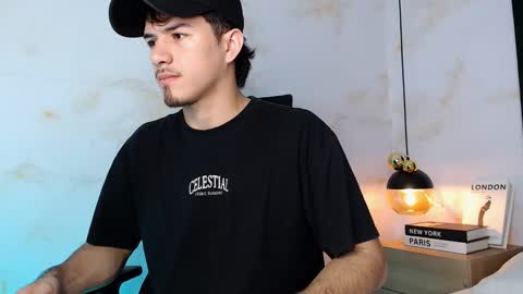 Luna Stanford online show from December 18, 7:20 pm