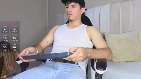 Luna Stanford online show from December 19, 1:07 pm