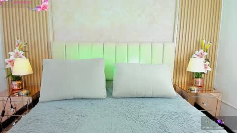 Snapshot of luna_taylors1 chatting on March 4, 11:05 am Luna Taylors online show from March 4, 11:05 am