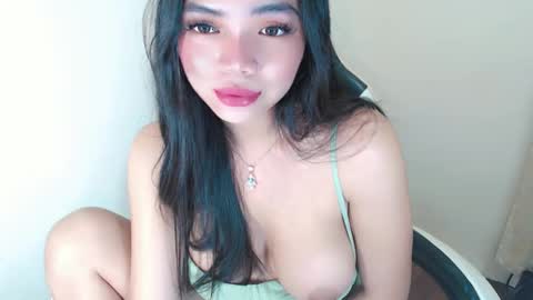 Snapshot of luna_whitedoll chatting on April 29, 6:58 pm luna_whitedoll online show from April 29, 6:58 pm