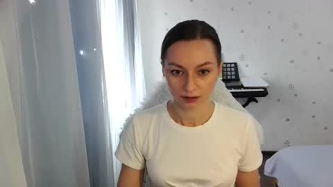 lunaa_bluee online show from October 31, 9:32 am