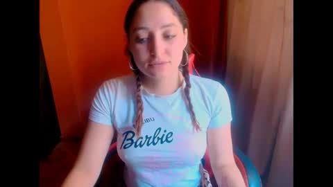 Snapshot of lunaa_m_ chatting on March 26, 3:06 pm lunaa_m_ online show from March 26, 3:06 pm