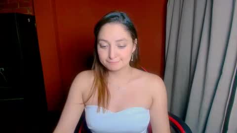 Snapshot of lunaa_m_ chatting on March 29, 3:06 am lunaa_m_ online show from March 29, 3:06 am