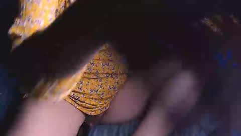 lunaafox online show from October 19, 12:28 pm