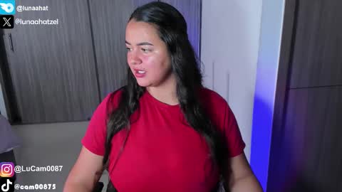 Luna Hatzel online show from November 8, 4:07 pm