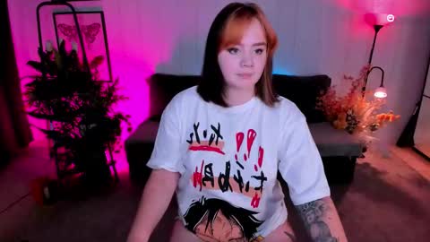 Snapshot of lunaali chatting on September 8, 4:28 pm Li online show from September 8, 4:28 pm