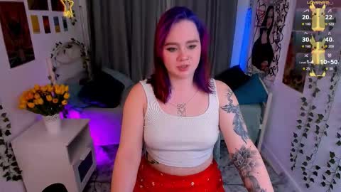 Snapshot of lunaali chatting on December 4, 3:54 pm Li online show from December 4, 3:54 pm