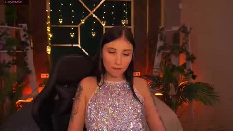 lunaamay online show from February 25, 3:21 pm