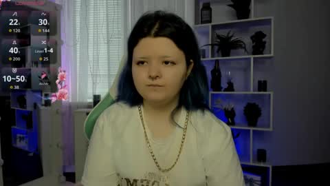 Snapshot of lunaar_ chatting on April 2, 5:16 am Luna online show from April 2, 5:16 am