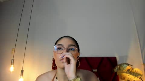 Luna Aspen online show from November 26, 5:58 pm