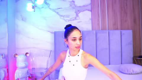 LunaBlis online show from July 28, 6:53 am