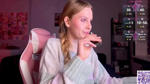 Britney online show from April 29, 8:48 pm