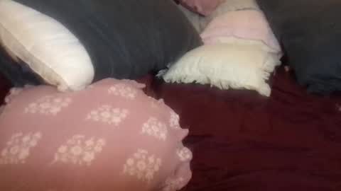 Luna Daddys Girl online show from February 22, 7:40 am