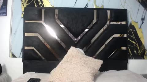 Snapshot of lunaembercs chatting on March 18, 5:32 am Luna online show from March 18, 5:32 am