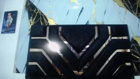 Snapshot of lunaembercs chatting on March 21, 8:19 am Luna online show from March 21, 8:19 am