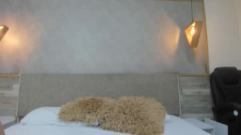 LUNA  online show from October 3, 1:30 pm