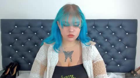 Snapshot of lunaflirt chatting on September 24, 8:50 am Luna online show from September 24, 8:50 am