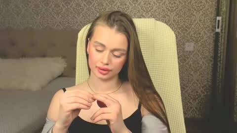 Sophie online show from February 20, 12:05 pm