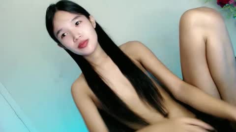Snapshot of lunafoxx_ chatting on April 20, 11:06 pm lunafoxx_ online show from April 20, 11:06 pm