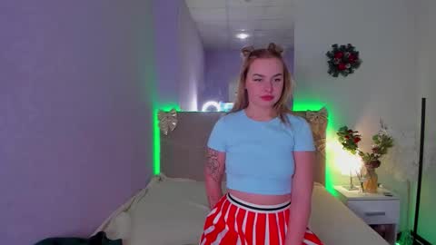 Luna online show from January 17, 3:39 pm