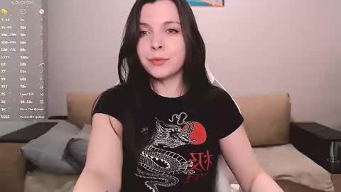 Snapshot of lunalovesuu chatting on March 26, 8:03 pm Luna online show from March 26, 8:03 pm