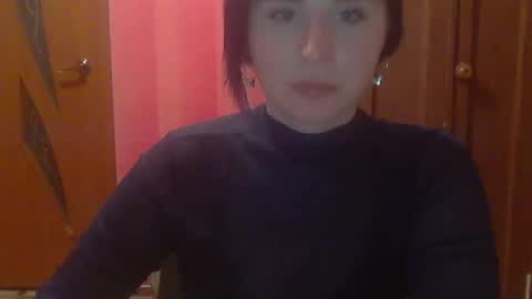 Snapshot of lunamystique_ chatting on January 24, 3:00 am lunamystique_ online show from January 24, 3:00 am