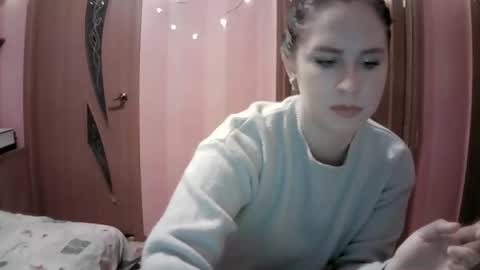 Snapshot of lunamystique_ chatting on January 28, 11:28 pm lunamystique_ online show from January 28, 11:28 pm