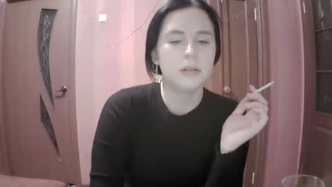 Snapshot of lunamystique_ chatting on February 10, 8:00 pm lunamystique_ online show from February 10, 8:00 pm