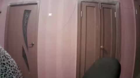 Snapshot of lunamystique_ chatting on March 3, 7:06 pm lunamystique_ online show from March 3, 7:06 pm