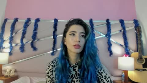 Snapshot of lunapagee chatting on December 31, 1:08 pm Luna Page online show from December 31, 1:08 pm