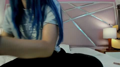 Snapshot of lunapagee chatting on January 27, 1:09 pm Luna Page online show from January 27, 1:09 pm