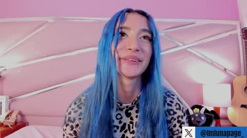 Snapshot of lunapagee chatting on February 7, 5:18 pm Luna Page online show from February 7, 5:18 pm
