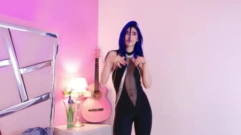 Snapshot of lunapagee chatting on September 16, 8:21 pm Luna Page online show from September 16, 8:21 pm