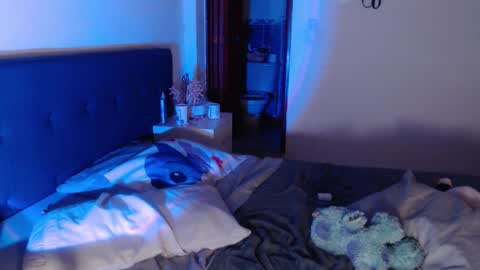 Snapshot of lunapalmer01 chatting on November 24, 2:55 am Julieth online show from November 24, 2:55 am