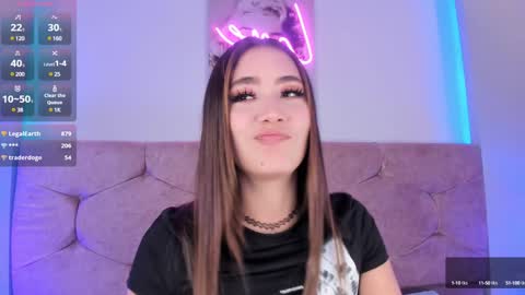 Luna  online show from December 20, 1:03 am