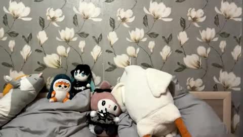 Yuna online show from October 17, 8:33 pm