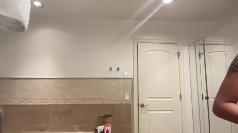 lunarose17 online show from November 16, 4:29 am