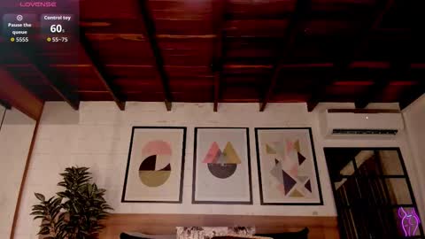 Snapshot of lunaruso chatting on September 12, 8:09 pm Luna Ruso online show from September 12, 8:09 pm