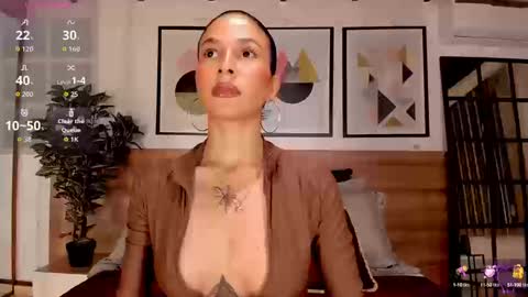 Snapshot of lunaruso chatting on September 19, 7:58 pm Luna Ruso online show from September 19, 7:58 pm