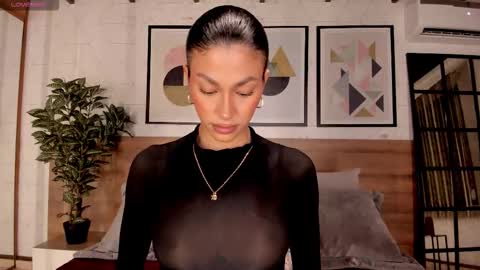 Snapshot of lunaruso chatting on September 20, 7:59 pm Luna Ruso online show from September 20, 7:59 pm