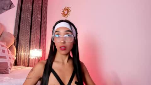 Snapshot of lunavelour_ chatting on April 18, 2:59 am Luna online show from April 18, 2:59 am