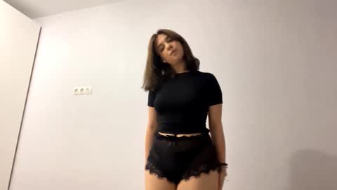 Mila Rose online show from February 3, 4:23 pm