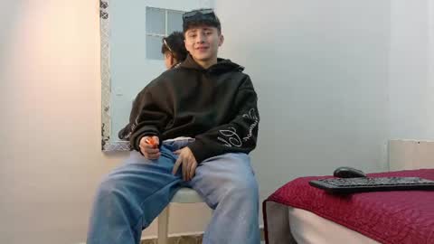 Snapshot of lunaydream chatting on July 13, 11:57 am lunaydream online show from July 13, 11:57 am