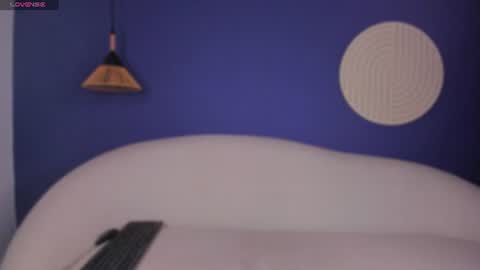 Snapshot of lunita_bigboobs chatting on June 23, 3:15 am Lunita online show from June 23, 3:15 am