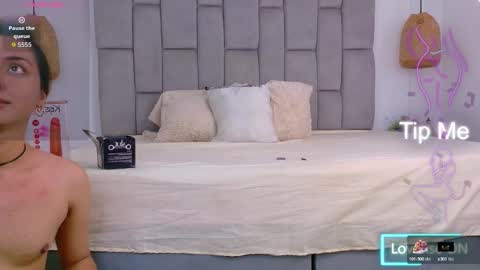 lunitadiva online show from September 22, 1:24 pm