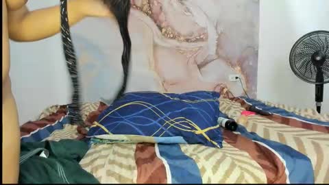 lunna_noir online show from February 19, 11:34 pm