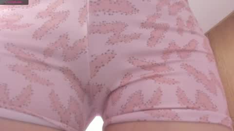 lunnalust online show from May 15, 1:34 am