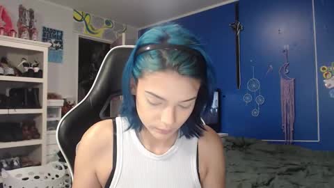 Snapshot of lunobbione chatting on December 2, 9:10 pm Lunobbione online show from December 2, 9:10 pm